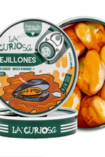 Load image into Gallery viewer, La Curiosa Large Mussels (6/8)