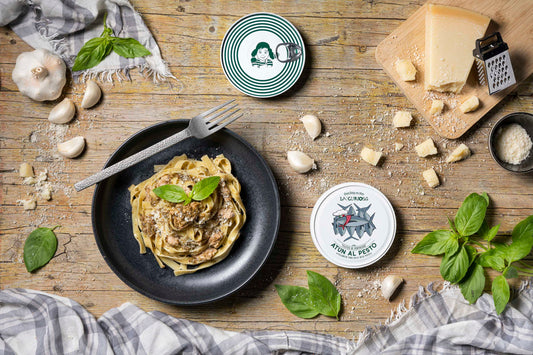 La Curiosa Tuna Belly (Ventresca) with Pesto (120g)