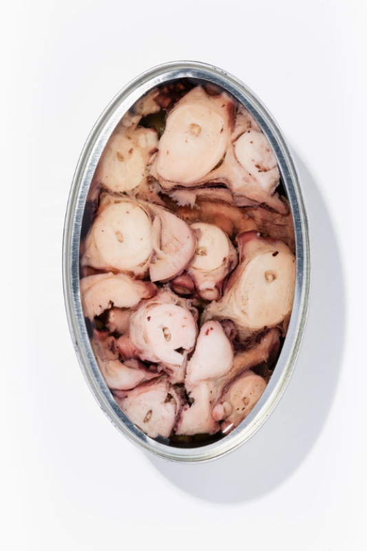 Conservas Luliña Garlic Octopus in Olive Oil