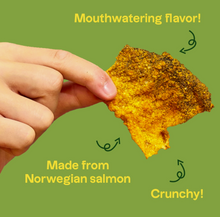 Load image into Gallery viewer, Tochi Salmon Chips Sriracha 50g