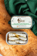 Load image into Gallery viewer, Gourmet Small Sardines in Spicy Sunflower Oil - Spanish Pig