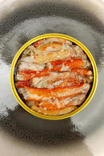 Load image into Gallery viewer, Los Peperetes Snow Crab