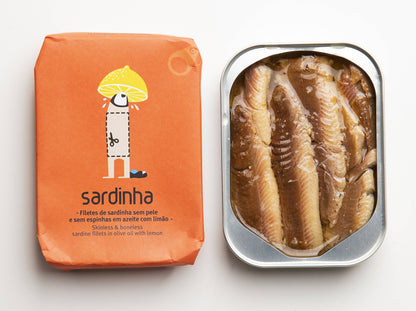 Sardinha Skinless and boneless sardine fillets with lemon
