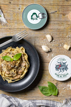 Load image into Gallery viewer, La Curiosa Tuna Belly (Ventresca) with Pesto (115g)
