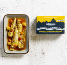 Load image into Gallery viewer, Patagonia Sardines in Coconut Curry Sauce
