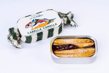 Load image into Gallery viewer, La Curiosa Mackerel Fillets with Curry and Chili
