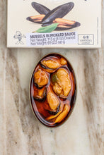 Load image into Gallery viewer, Espinaler Mussels in Pickled Sauce (Premium Line)

